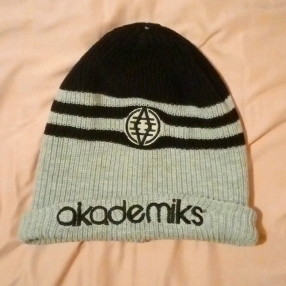 Akademiks Beanie/ Hat